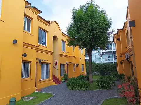 DEPARTAMENTO EN VENTA PILAR COCHERA