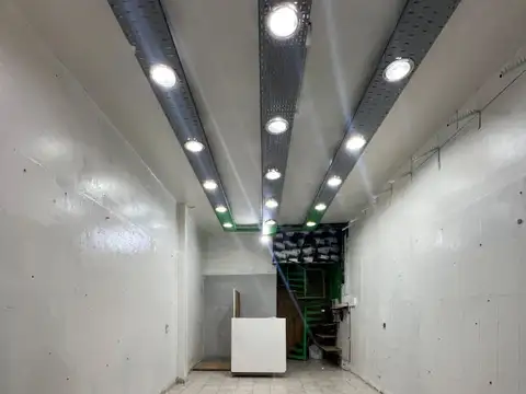 Av Brigadier Juan Manuel de Rosas 2700