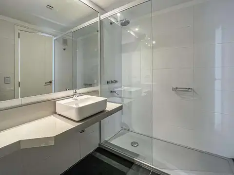 Juan Manuel De Rosas 1100, Piso 28