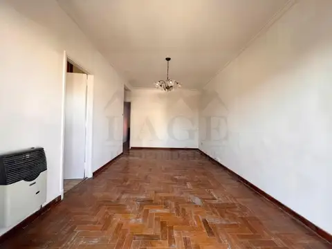 Departamento en Venta en Villa del Parque, USD 70.000