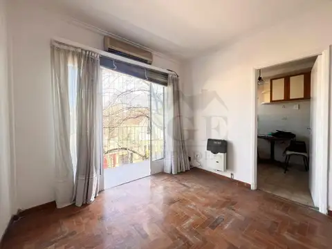 DEPARTAMENTO 2 AMB FRENTE BALCON 2do x ESCALERA LUMINOSO