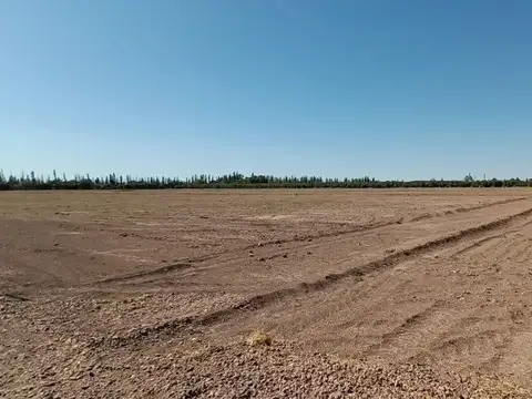 Terreno en Venta en Carril Norte, USD 12.000