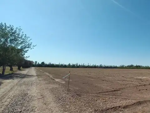 Terreno en Venta en Carril Norte, USD 12.000