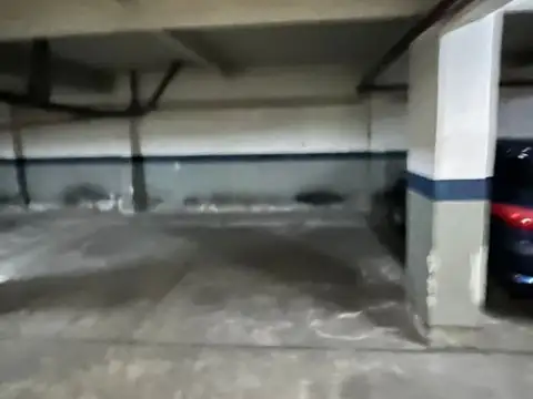 Cochera cubierta en venta en Villa Urquiza ? Primer subsuelo