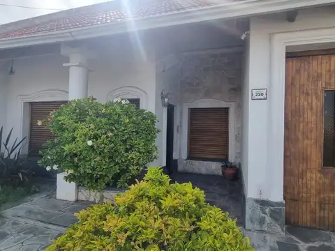 Casa en Villa Mitre, Bahía Blanca