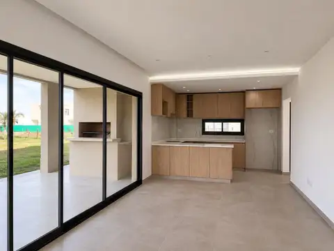 CASA  5 AMBIENTES EN ALQUILER BARRIO HORIZONTES AL SUR  EZEIZA CANNING