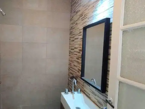 Depto Tipo Casa en Venta 52 años
