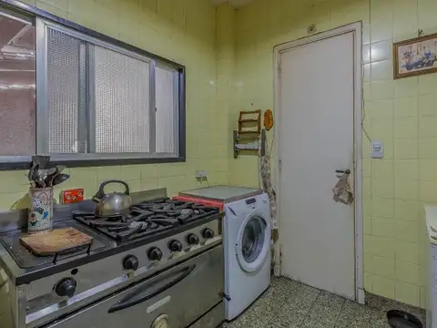 Departamento 7 ambientes con 3 baños