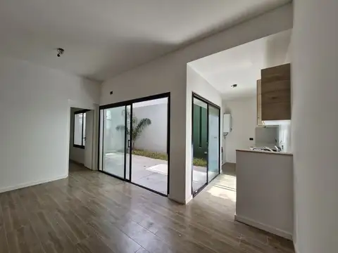 Departamento en Venta al Este