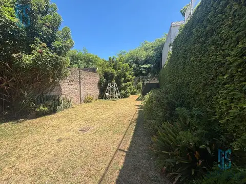 Casa en Alquiler Temporal con 2 cocheras