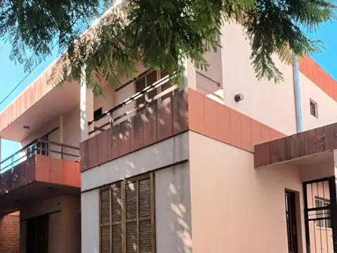 Casa en Alquiler Temporal al Oeste