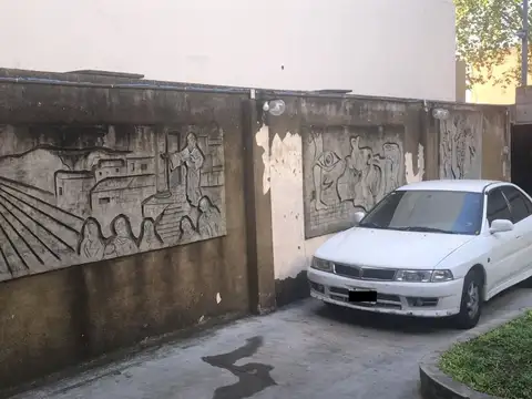 Depto Tipo Casa 4 ambientes con 2 baños