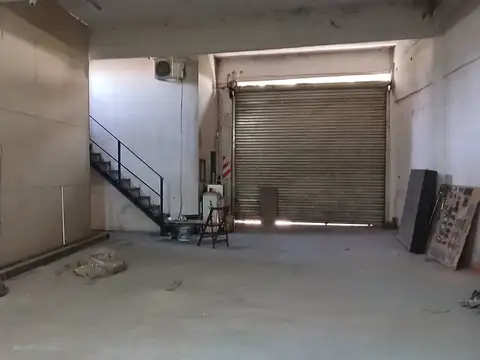 Galpon en Alquiler 8,66  mts Frente