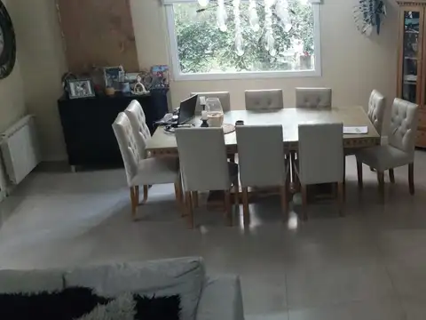 Casa Monoambiente con 4 baños