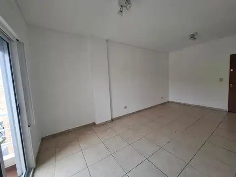 Departamento en Venta en Santos Lugares, USD 65.000