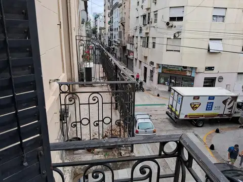 Depto Tipo Casa en Alquiler 60 años