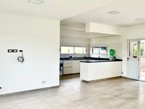 Casa en Venta en Canning, USD 199.500