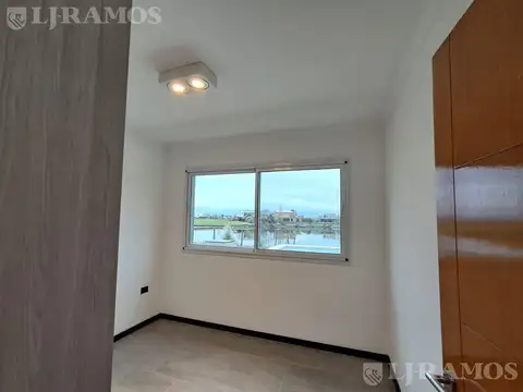 Casa en Alquiler en San Sebastián, USD 1.600