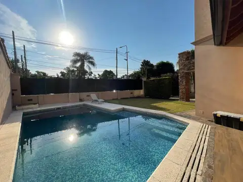Casa en Venta en Ciudad Jardín del Palomar, USD 599.000