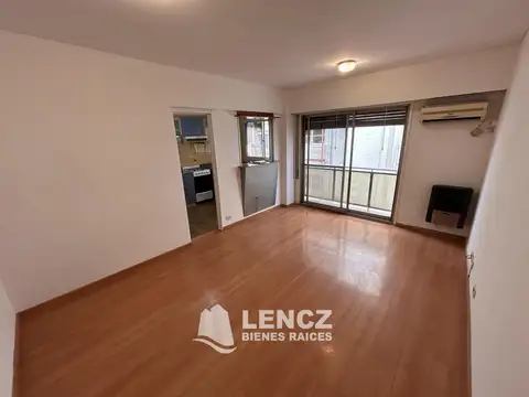 Departamento 2 Ambientes Quilmes Centro. Cerca Estacion Ideal Inversion. Seguridad APTO CREDITO