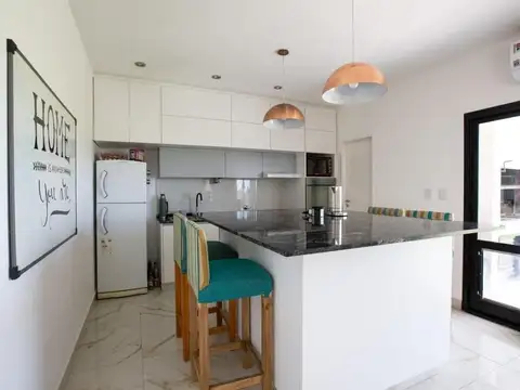 Casa en Venta al Este
