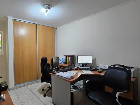 Venta Departamento con jardín apto profesional 3 amb.