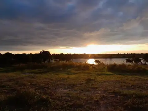 Sobre El Río