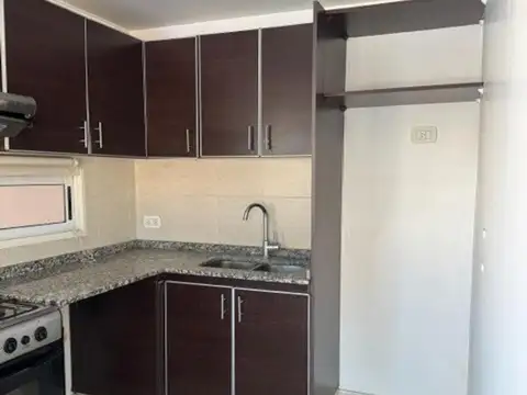 Departamento en Alquiler con 1 cocheras