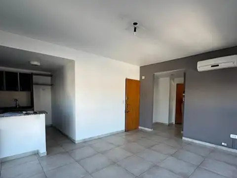 Departamento en alquiler de 2 ambientes en Pilar Centro