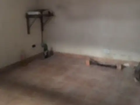 GALPON 270 METROS EN ALQUILER