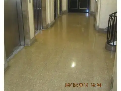 Oficina en Alquiler 70 años