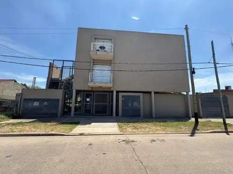 DEPARTAMENTO EN VENTA EN PERGAMINO CON COCHERA