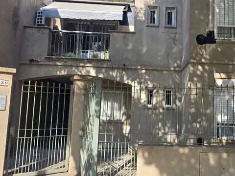 Depto Tipo Casa en Alquiler de 3 dormitorios