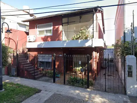Venta casa Multifamiliar Munro - Dos plantas independientes