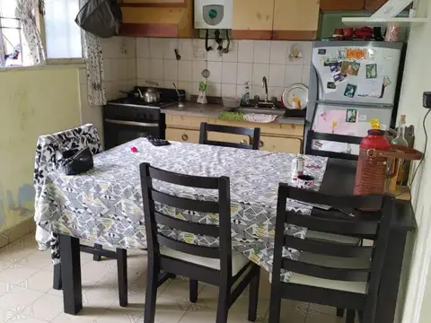 CASA 2 FAMILIAS EN VENTA SMITH 2300 QUILMES