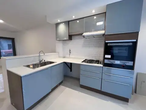 Casa en Venta en Azcuenaga, USD 79.000