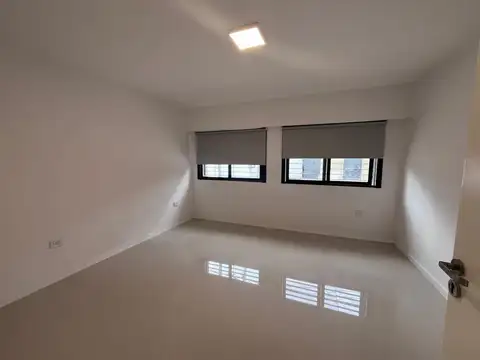 Casa al frente  2 dormitorios a estrenar Barrio Azcuenaga