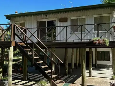 Canal Gobernador José Inocencio Arias, Dique Luján, Provincia de Buenos Aires, Argentina