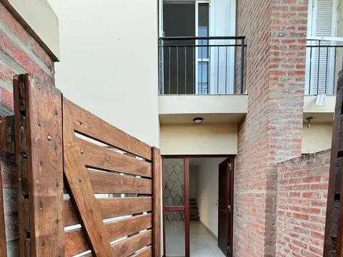 Dúplex a estrenar con cochera - Centro de Esperanza- Santa Fe
