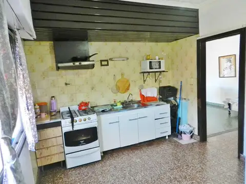Depto Tipo Casa 5 ambientes con 1 baño