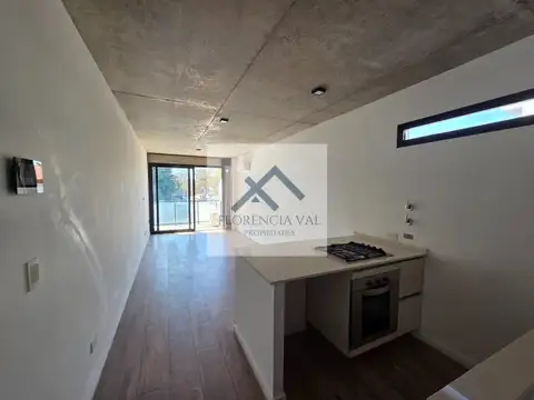 Alquiler Machain 3573
