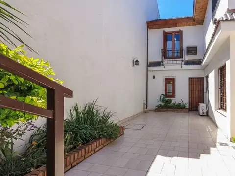 Casa en Venta en Villa Pueyrredon, Capital Federal