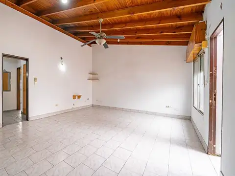 Depto Tipo Casa en Venta en Ciudadela, USD 74.000