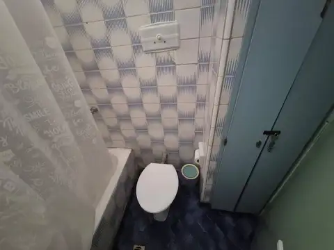 CASA 3 AMBIENTES EN VENTA CENTRO DE GLEW APTA CRED