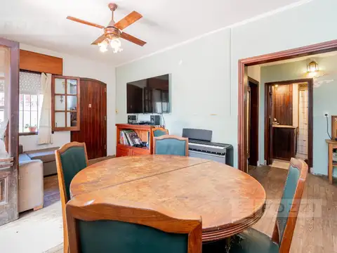 Casa 4 ambientes con 1 baño