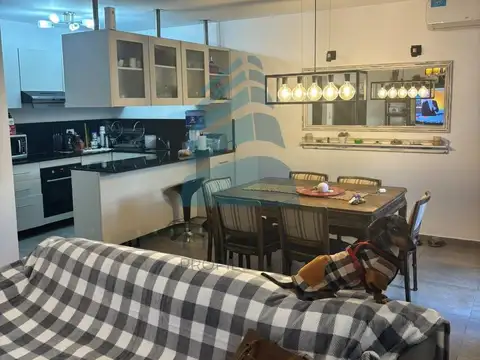 Departamento 4 ambientes con 2 baños