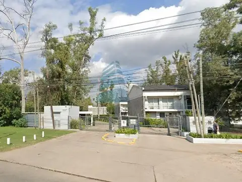 DUPLEX EN TRES ROBLES