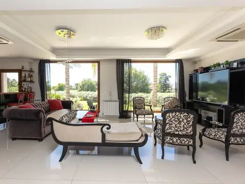 Casa en Venta en Buenos Aires Golf, USD 1.280.000