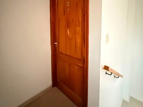 Depto Tipo Casa en Alquiler de 1 dormitorio