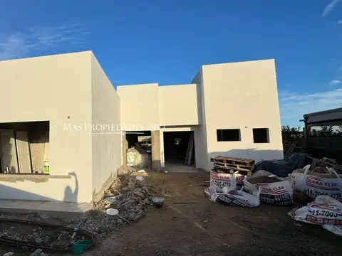 Casa en Venta con 1 cochera